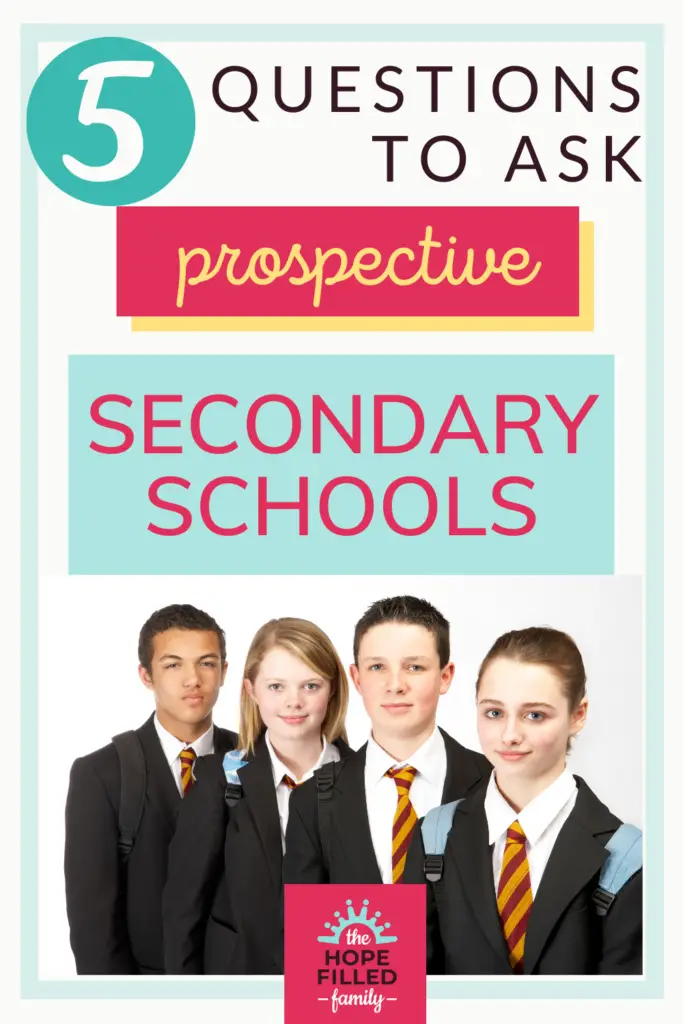 What should I ask on my school open day? What are good questions to ask a high school? If you’re after ideas for looking around secondary schools, how to approach open days and what to ask, here is some guidance.